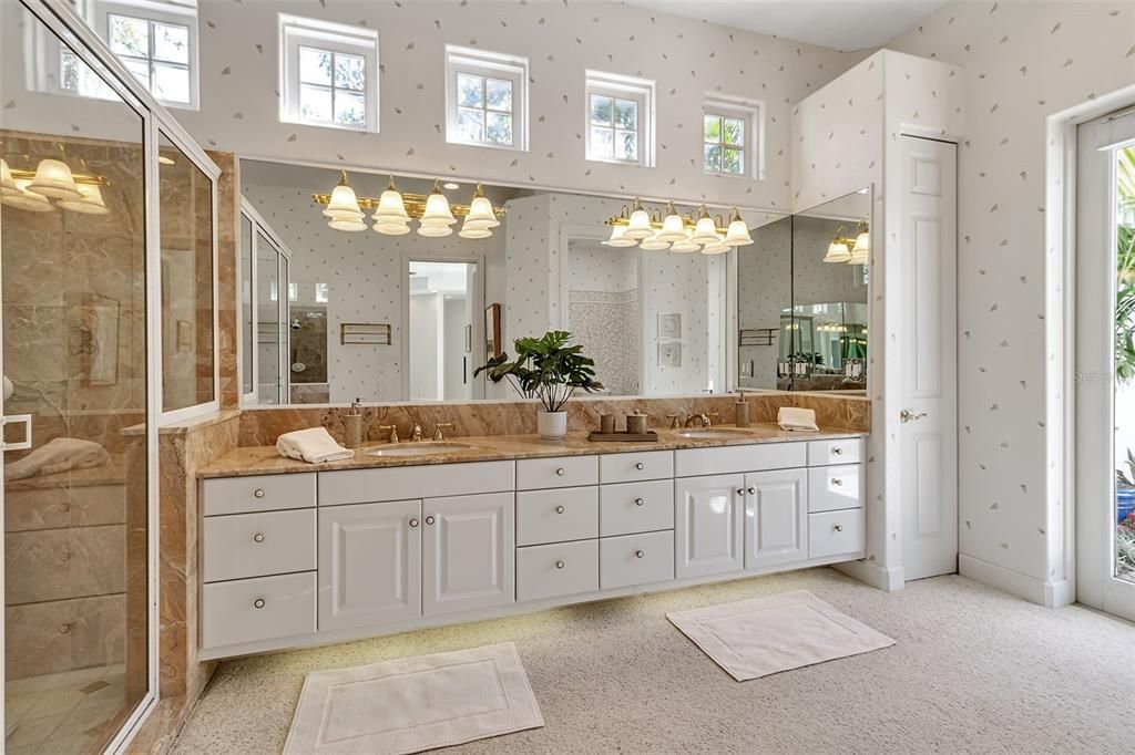 For Sale: $1,425,000 (4 beds, 3 baths, 3303 Square Feet)