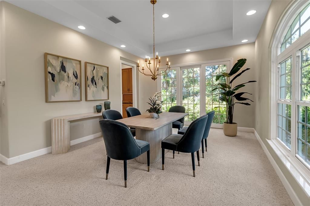 For Sale: $1,425,000 (4 beds, 3 baths, 3303 Square Feet)