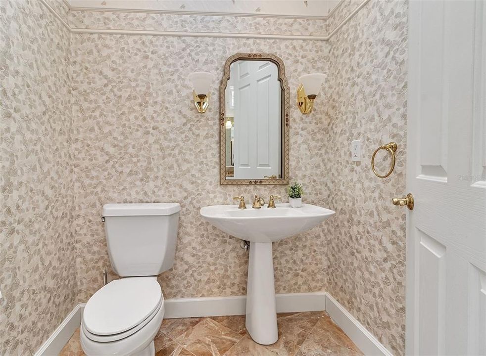 For Sale: $1,425,000 (4 beds, 3 baths, 3303 Square Feet)