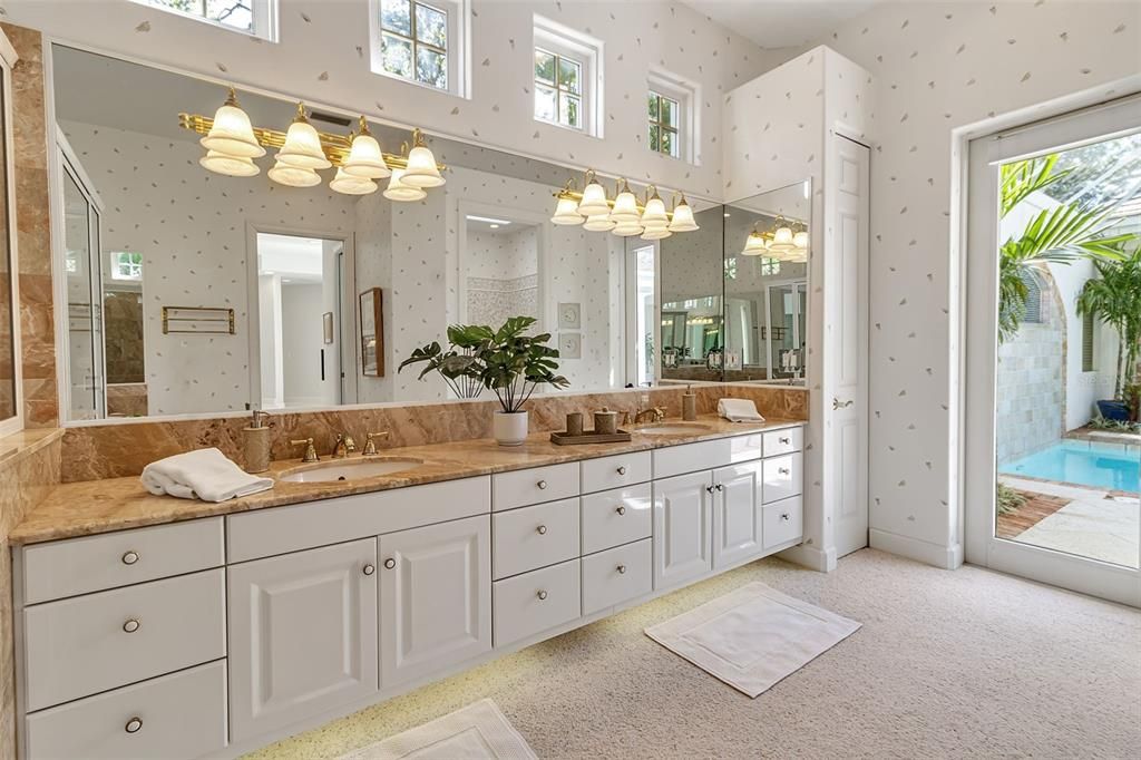 For Sale: $1,425,000 (4 beds, 3 baths, 3303 Square Feet)