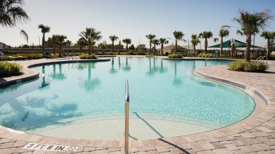 Active With Contract: $316,990 (5 beds, 2 baths, 2112 Square Feet)