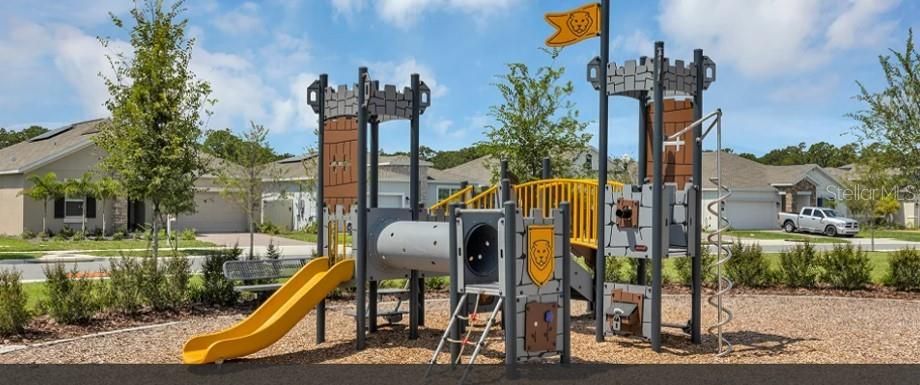 Active With Contract: $316,990 (5 beds, 2 baths, 2112 Square Feet)