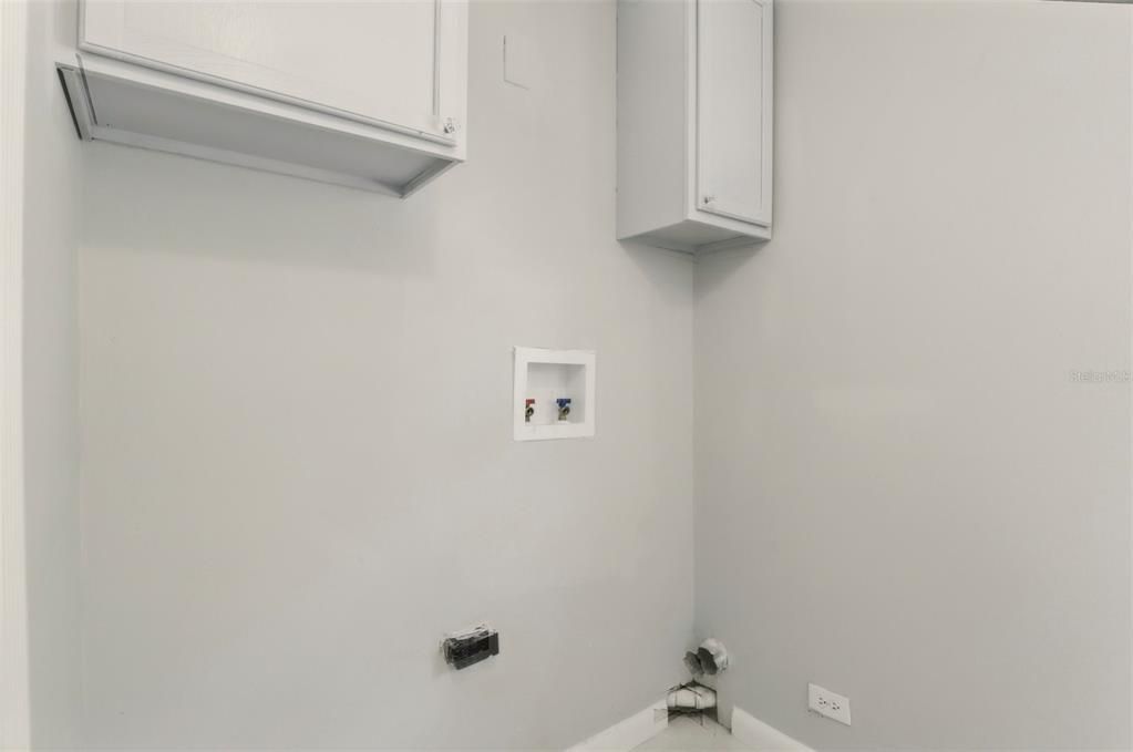 出租: $2,000 (3 贝兹, 2 浴室, 1420 平方英尺)