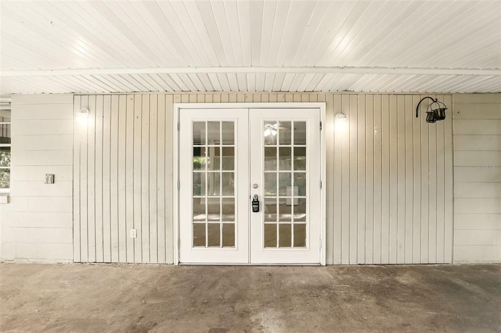 出租: $2,000 (3 贝兹, 2 浴室, 1420 平方英尺)