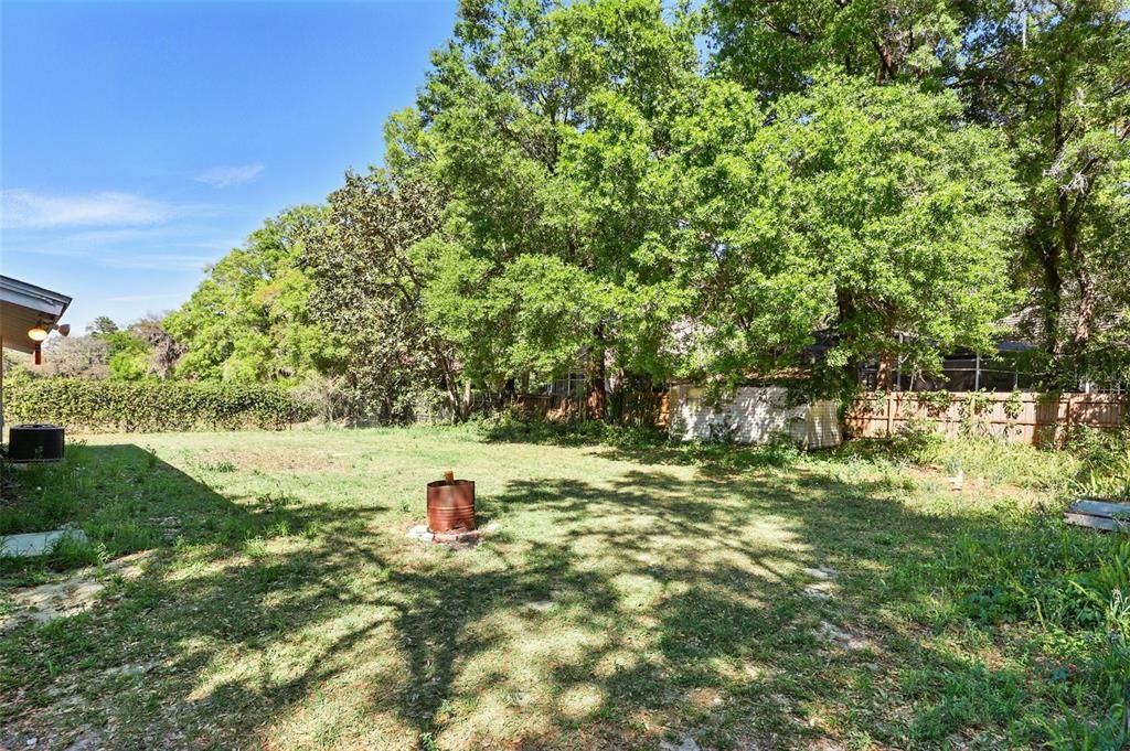 出租: $2,000 (3 贝兹, 2 浴室, 1420 平方英尺)