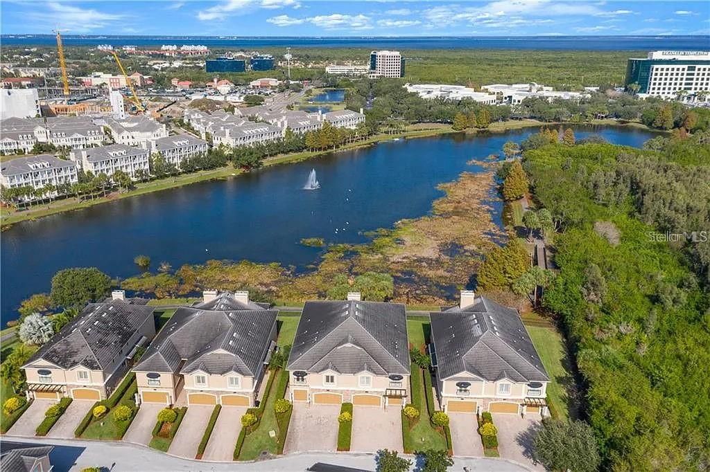 For Sale: $1,499,999 (3 beds, 4 baths, 4610 Square Feet)