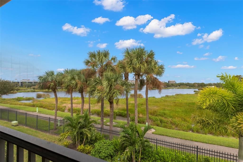 For Sale: $1,499,999 (3 beds, 4 baths, 4610 Square Feet)