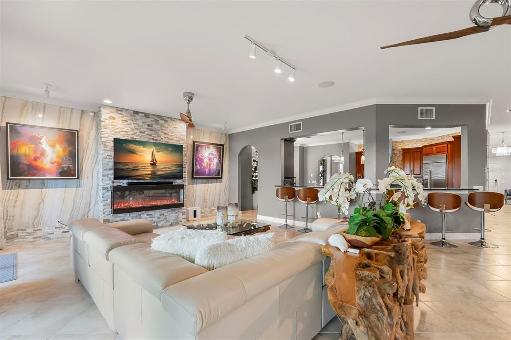 For Sale: $1,499,999 (3 beds, 4 baths, 4610 Square Feet)