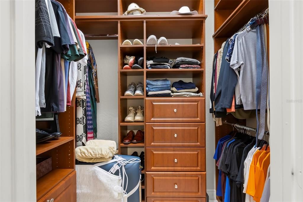 For Sale: $1,499,999 (3 beds, 4 baths, 4610 Square Feet)