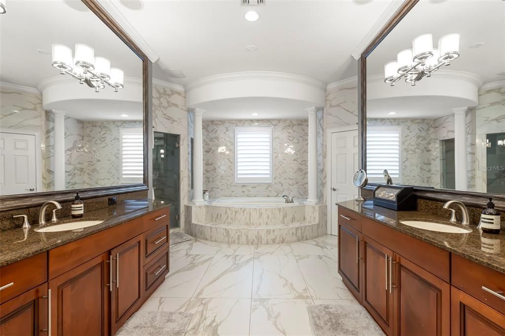 For Sale: $1,499,999 (3 beds, 4 baths, 4610 Square Feet)