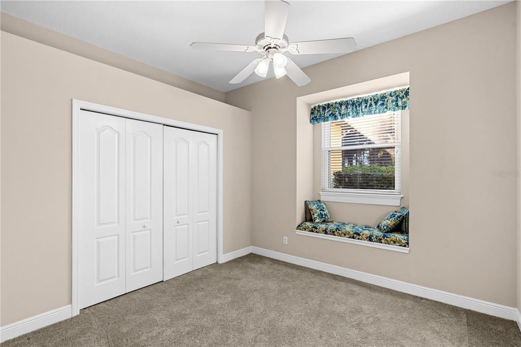 Activo con contrato: $1,395,000 (4 camas, 2 baños, 3442 Pies cuadrados)