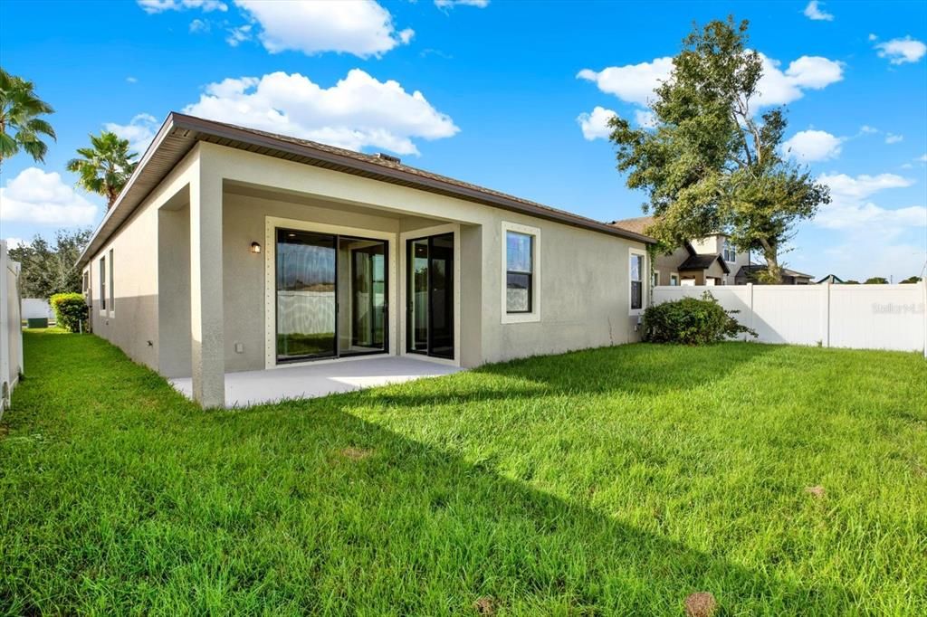 Active With Contract: $388,999 (3 beds, 2 baths, 2094 Square Feet)