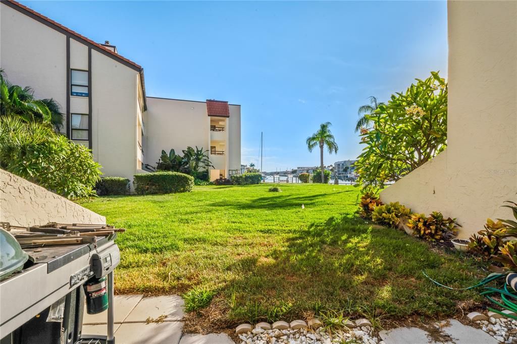 For Sale: $625,000 (3 beds, 3 baths, 1500 Square Feet)