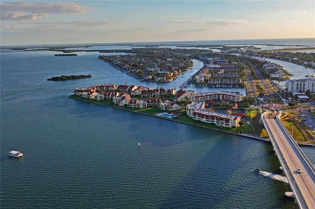 For Sale: $625,000 (3 beds, 3 baths, 1500 Square Feet)