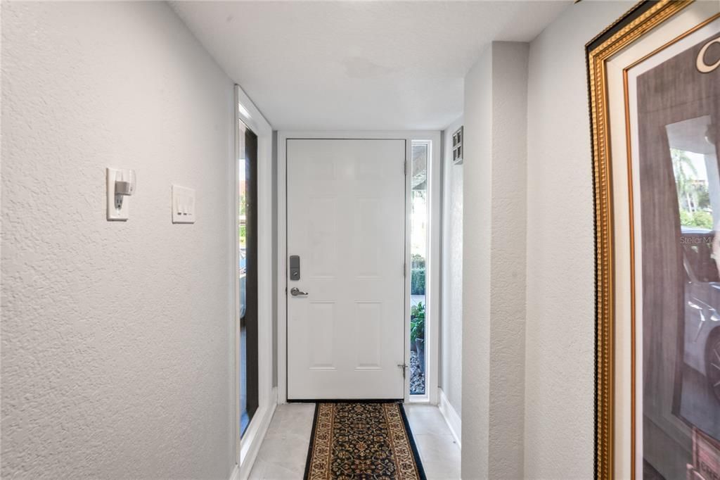 For Sale: $625,000 (3 beds, 3 baths, 1500 Square Feet)