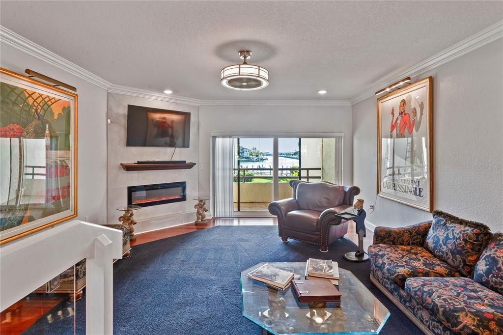 For Sale: $625,000 (3 beds, 3 baths, 1500 Square Feet)