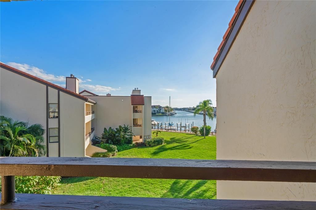 For Sale: $625,000 (3 beds, 3 baths, 1500 Square Feet)