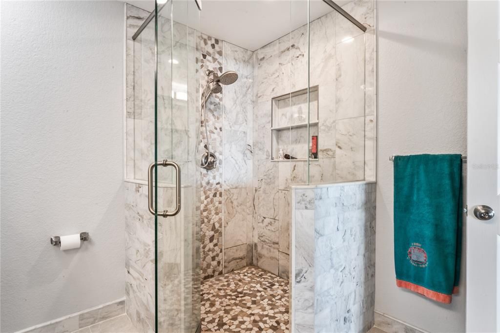 For Sale: $625,000 (3 beds, 3 baths, 1500 Square Feet)