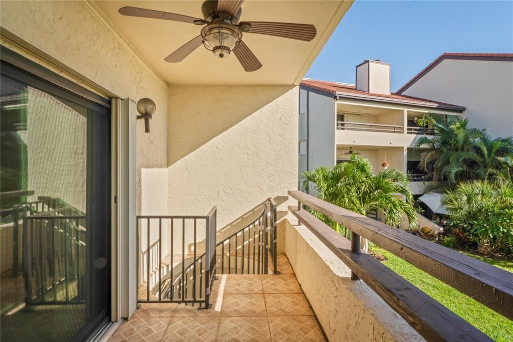 For Sale: $625,000 (3 beds, 3 baths, 1500 Square Feet)