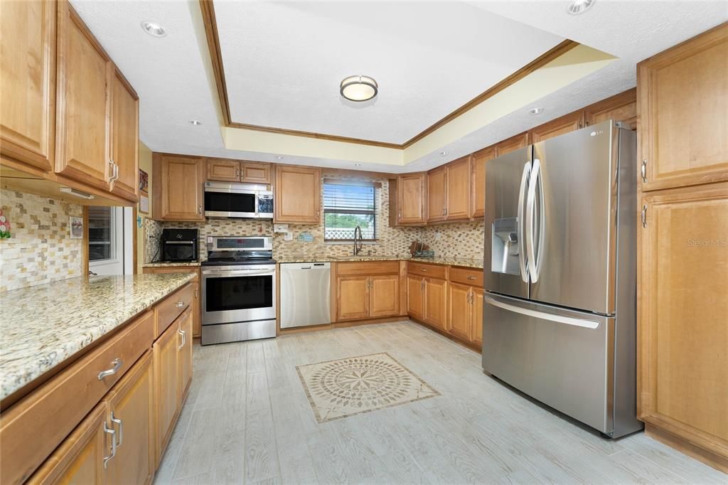 For Sale: $420,000 (3 beds, 2 baths, 1857 Square Feet)