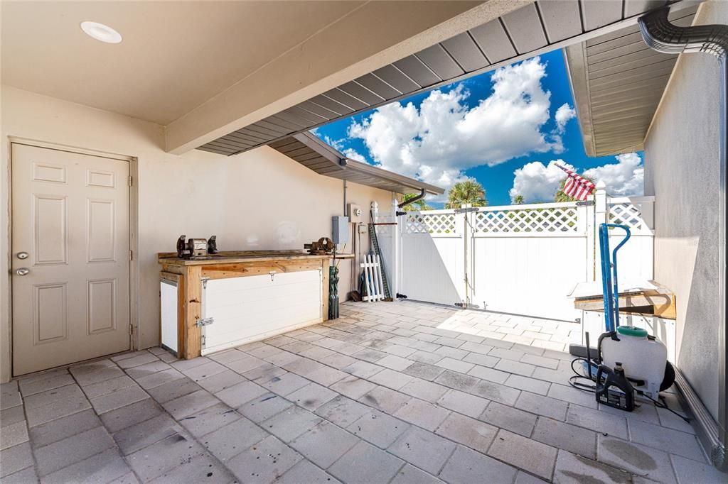 For Sale: $420,000 (3 beds, 2 baths, 1857 Square Feet)