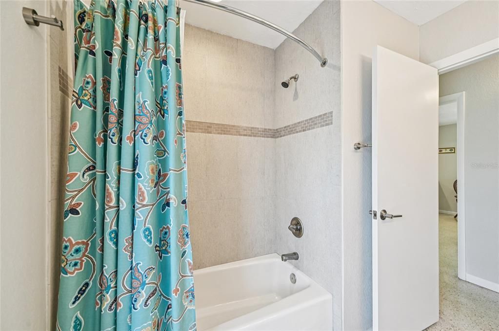 For Sale: $774,900 (3 beds, 2 baths, 2025 Square Feet)