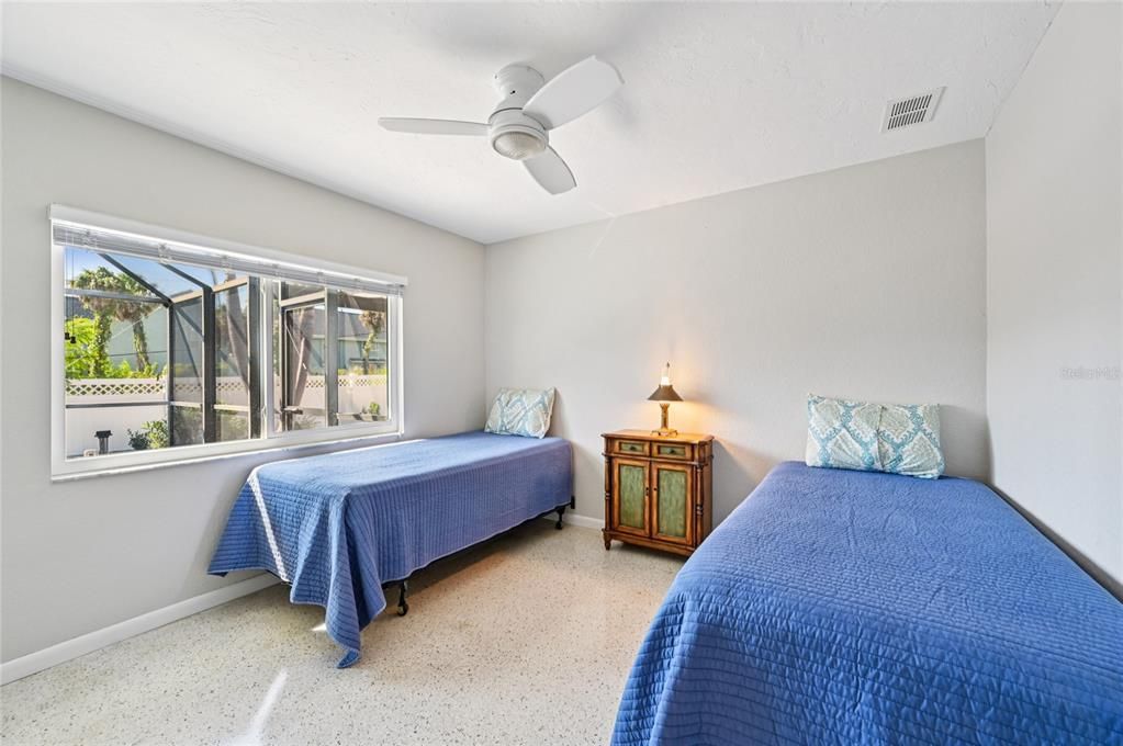 For Sale: $774,900 (3 beds, 2 baths, 2025 Square Feet)