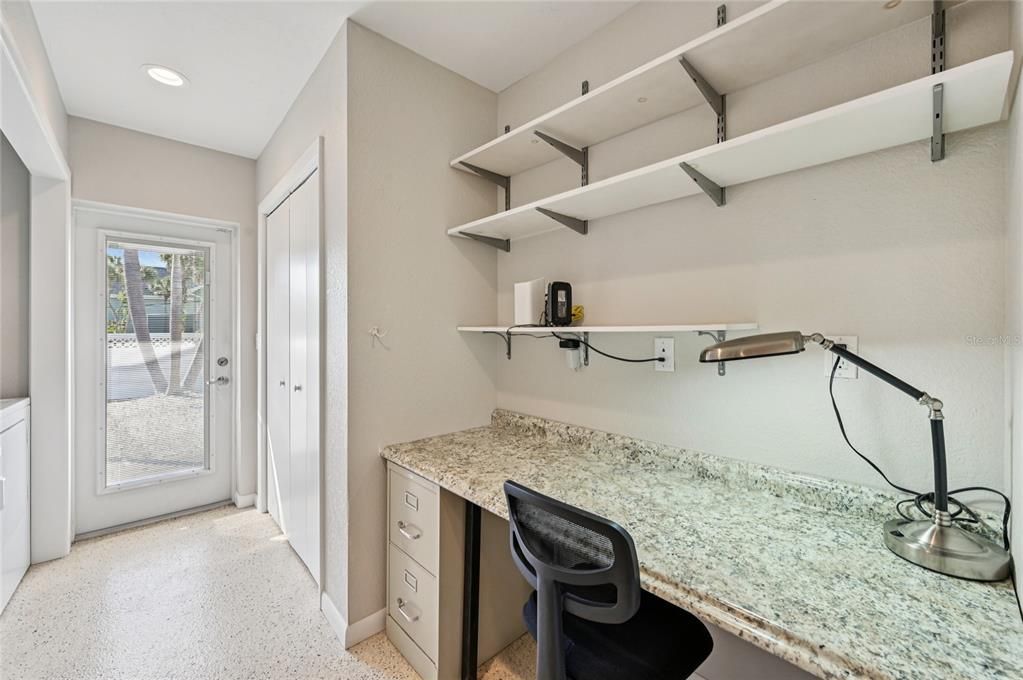 For Sale: $774,900 (3 beds, 2 baths, 2025 Square Feet)