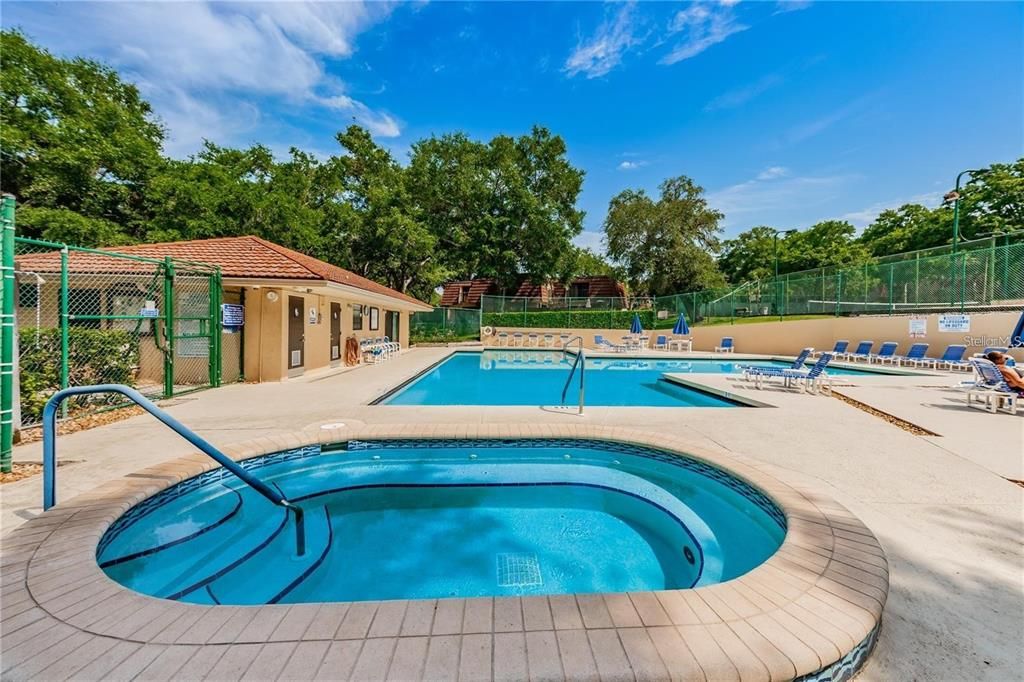 待售: $300,000 (3 贝兹, 2 浴室, 1572 平方英尺)