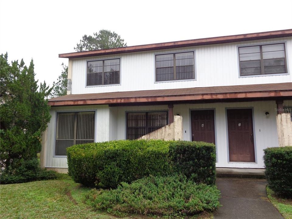 En Renta: $1,500 (3 camas, 2 baños, 1300 Pies cuadrados)