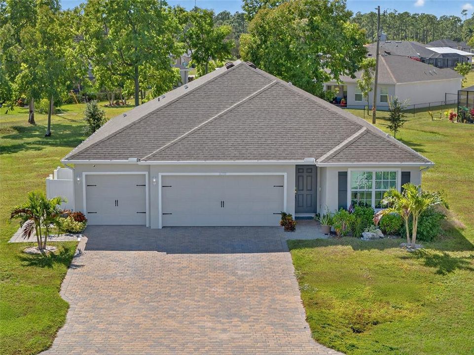 En Venta: $499,000 (4 camas, 3 baños, 2096 Pies cuadrados)