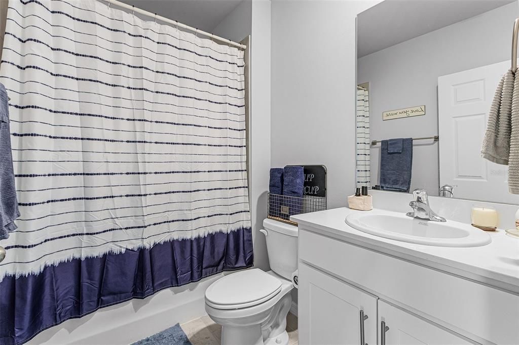 En Venta: $499,000 (4 camas, 3 baños, 2096 Pies cuadrados)