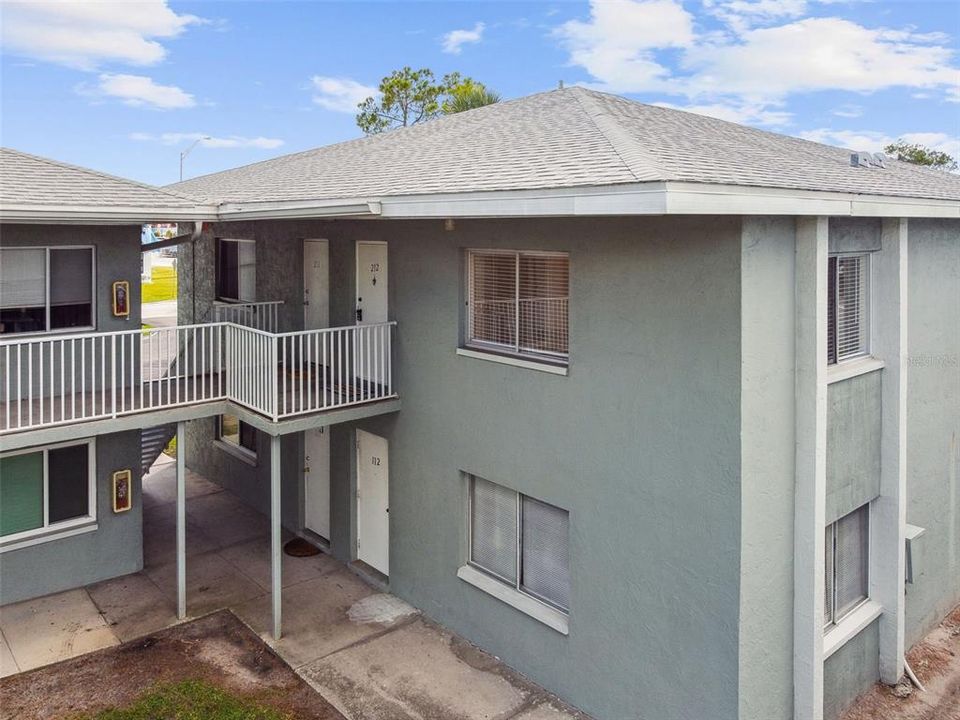 For Rent: $1,600 (2 beds, 1 baths, 765 Square Feet)