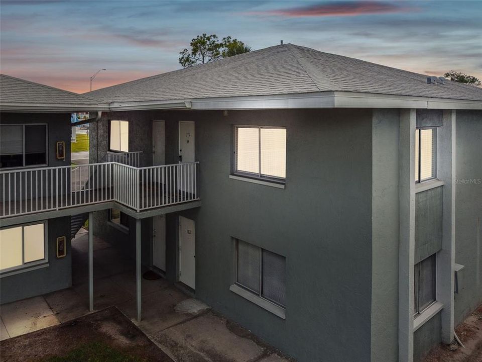 For Rent: $1,600 (2 beds, 1 baths, 765 Square Feet)