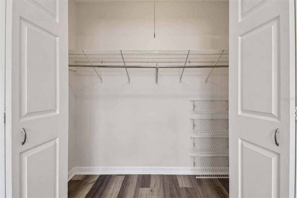 For Rent: $1,600 (2 beds, 1 baths, 765 Square Feet)