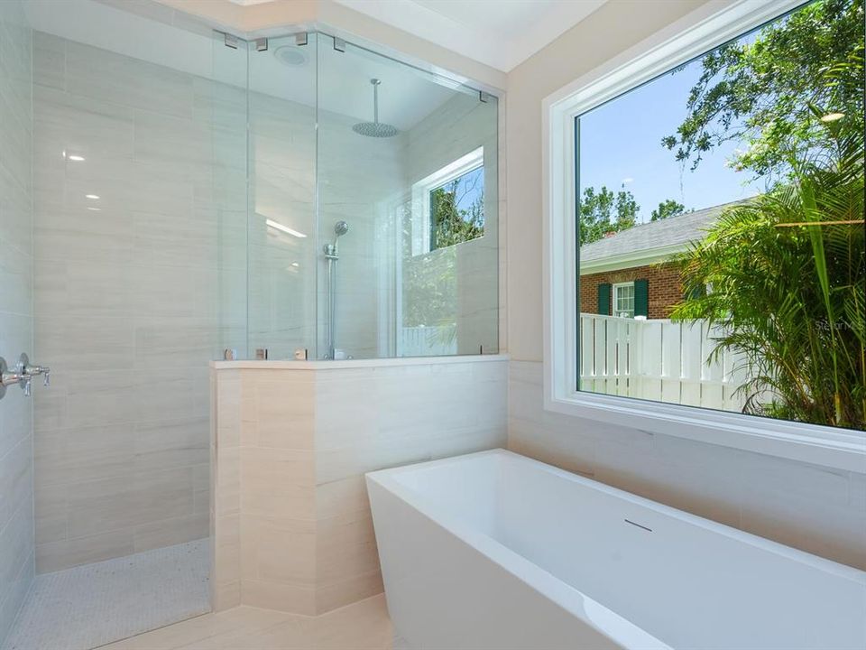 For Sale: $4,397,500 (4 beds, 4 baths, 3873 Square Feet)