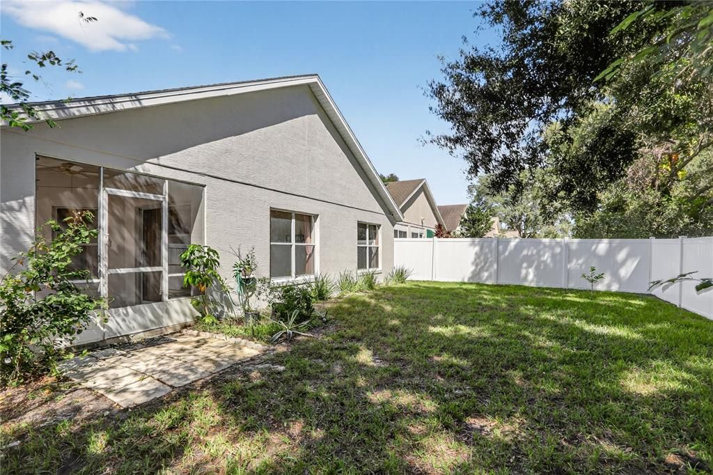 Под контрактом: $378,000 (3 спален, 2 ванн, 1696 Квадратных фут)