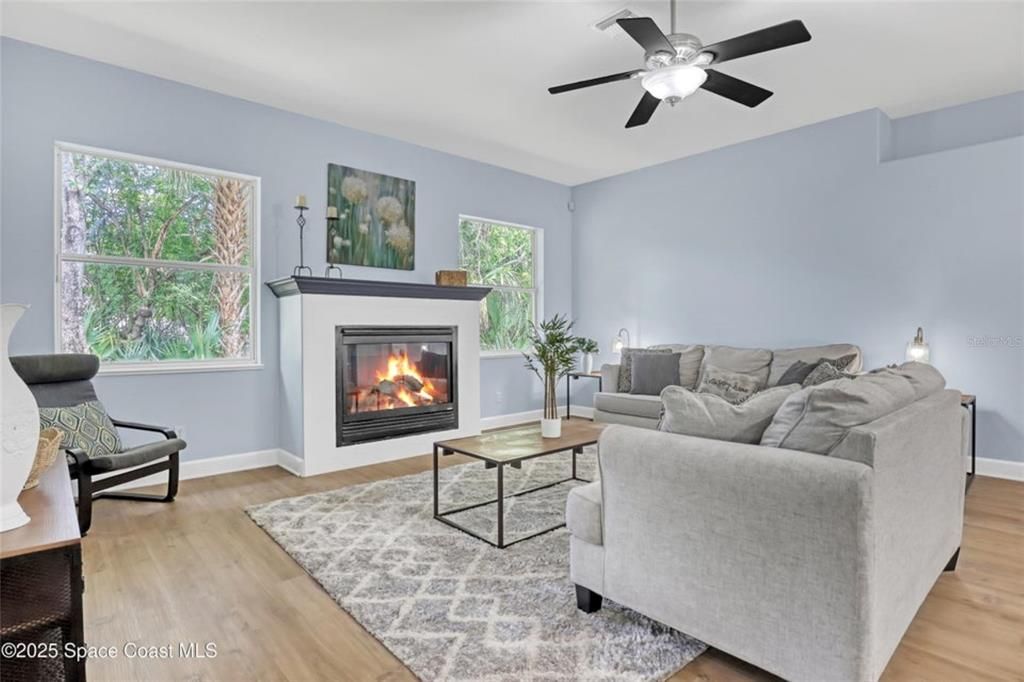 待售: $459,999 (3 贝兹, 2 浴室, 2254 平方英尺)