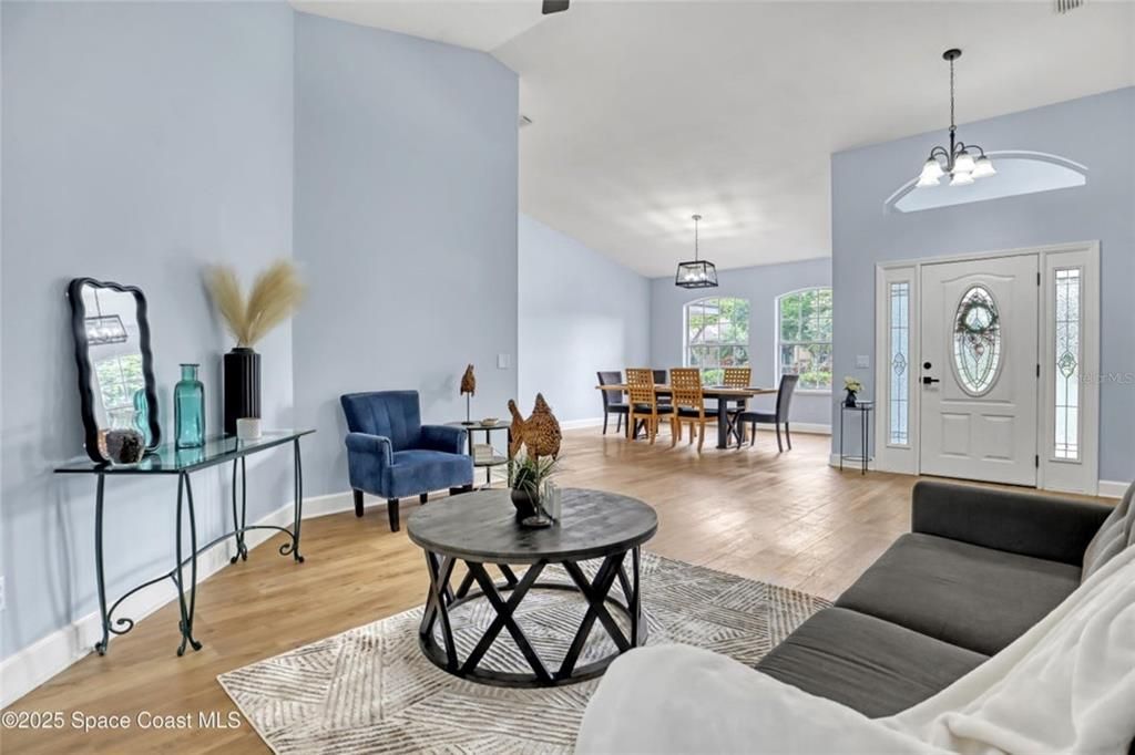 待售: $459,999 (3 贝兹, 2 浴室, 2254 平方英尺)