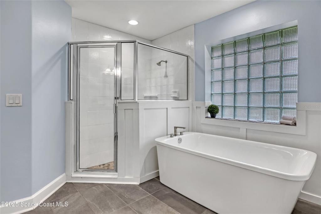 待售: $459,999 (3 贝兹, 2 浴室, 2254 平方英尺)