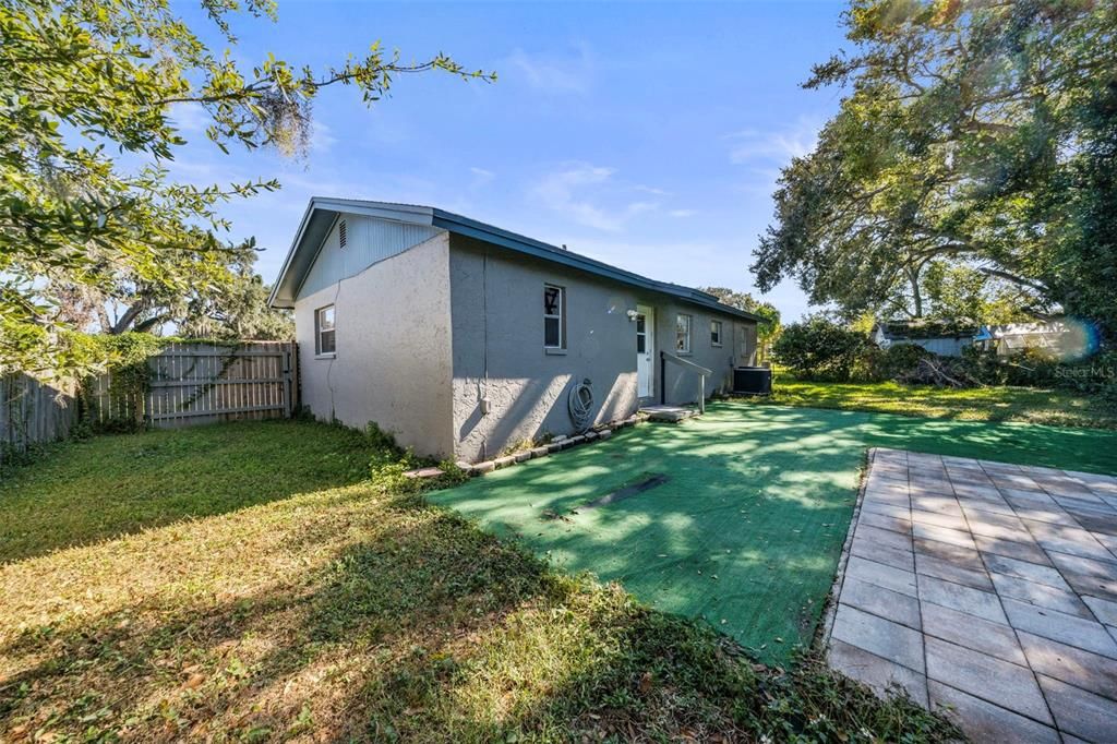 For Sale: $310,000 (3 beds, 2 baths, 1132 Square Feet)