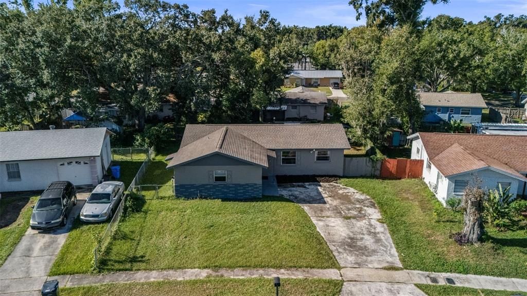 For Sale: $310,000 (3 beds, 2 baths, 1132 Square Feet)