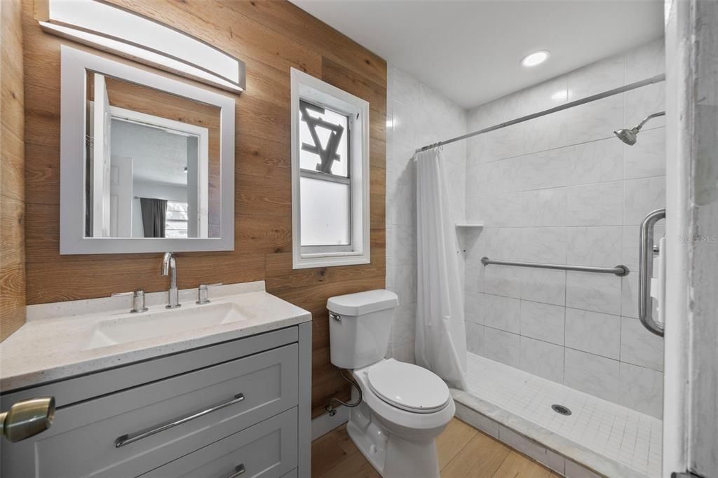 For Sale: $310,000 (3 beds, 2 baths, 1132 Square Feet)