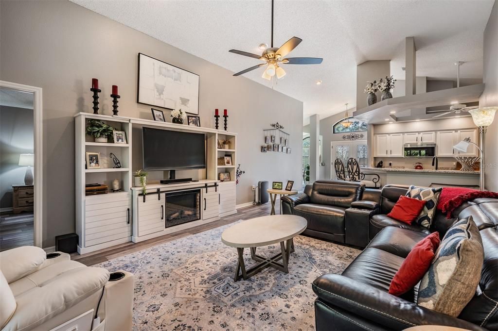 待售: $359,000 (3 贝兹, 2 浴室, 1791 平方英尺)