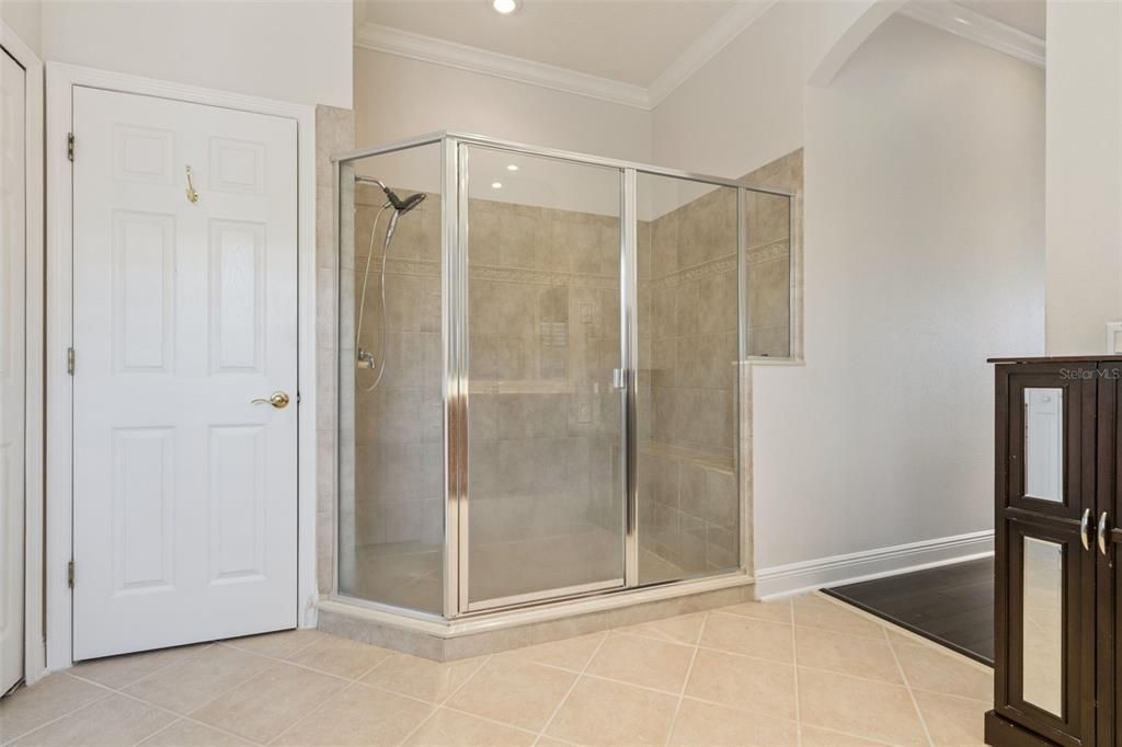 Active With Contract: $820,000 (4 beds, 4 baths, 3365 Square Feet)