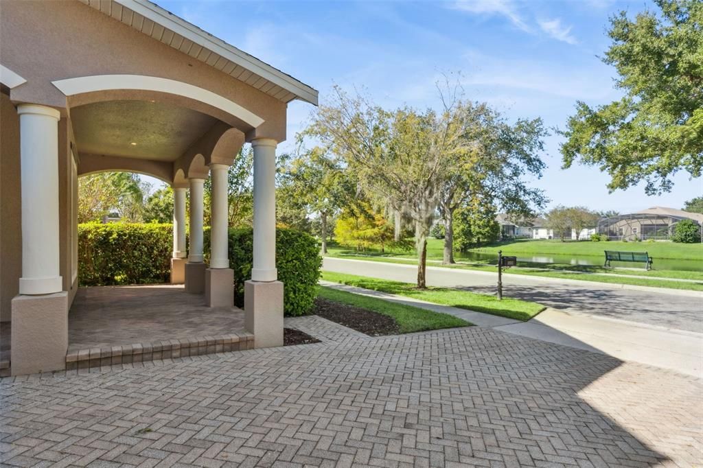 Active With Contract: $820,000 (4 beds, 4 baths, 3365 Square Feet)