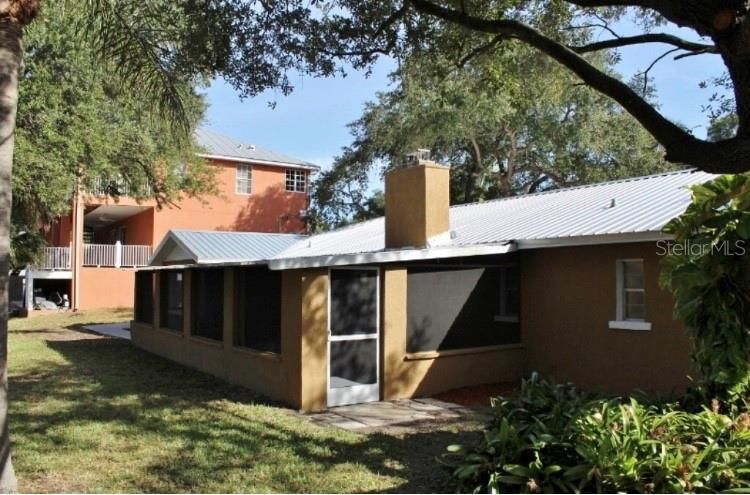 En Venta: $495,000 (3 camas, 2 baños, 1870 Pies cuadrados)