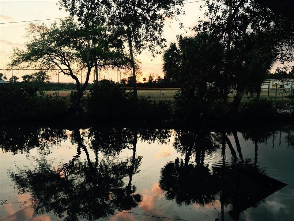 En Venta: $495,000 (3 camas, 2 baños, 1870 Pies cuadrados)