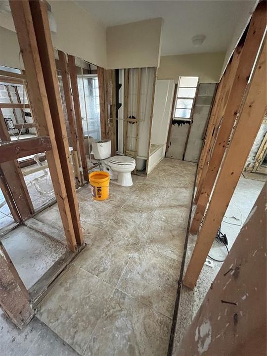 En Venta: $495,000 (3 camas, 2 baños, 1870 Pies cuadrados)