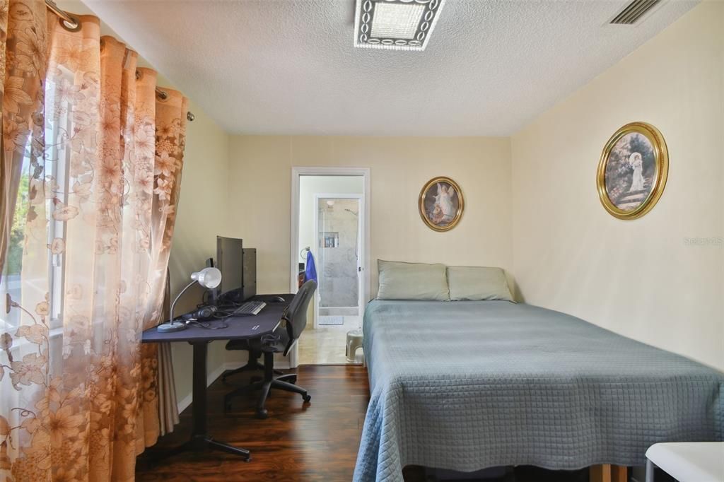 待售: $589,988 (4 贝兹, 3 浴室, 2146 平方英尺)